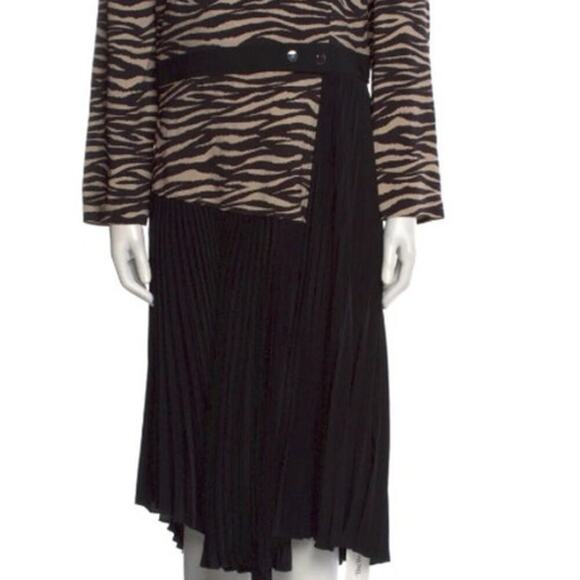 A.L.C. Zebra Animal Print Pleated Midi Dress Black Long Sleeve Size 14 - Picture 13 of 15